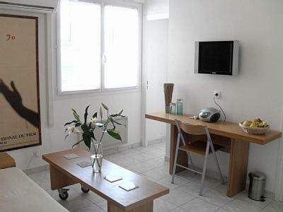 Apartment Massoury Cannes Bagian luar foto