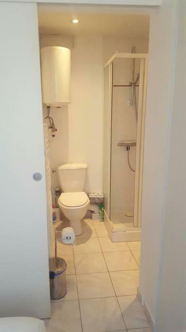 Apartment Massoury Cannes Bagian luar foto